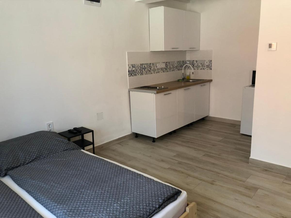 Eden Apartman Hajdúszoboszló 外观 照片
